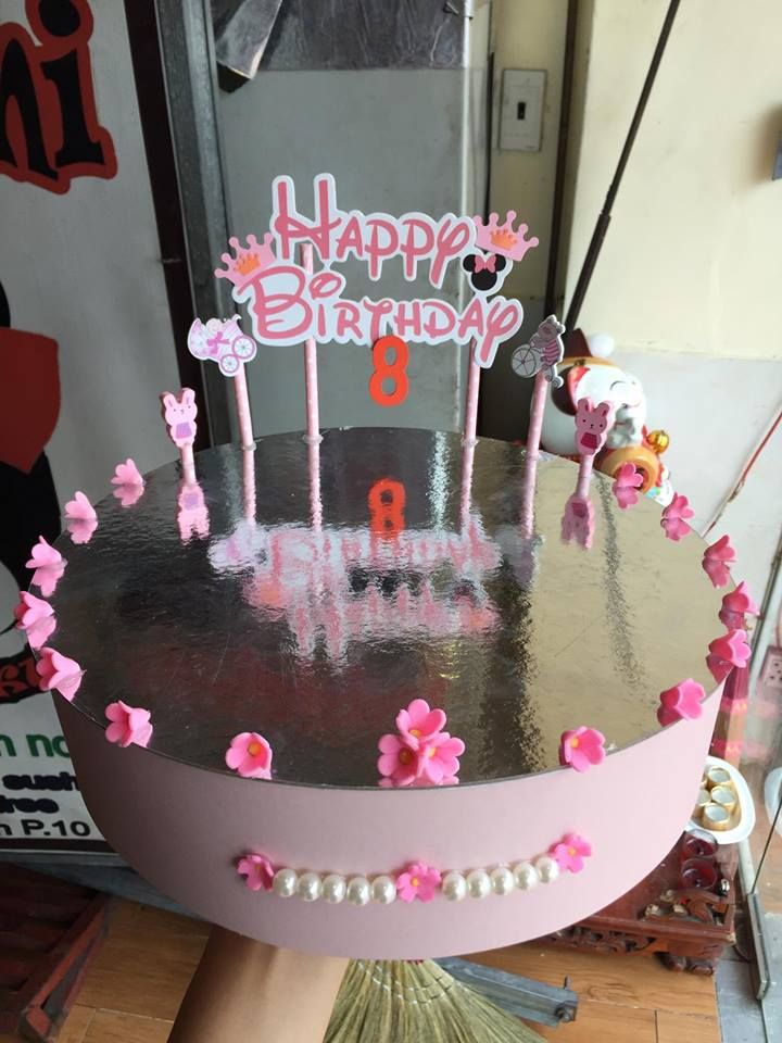 đế bánh kem sushi